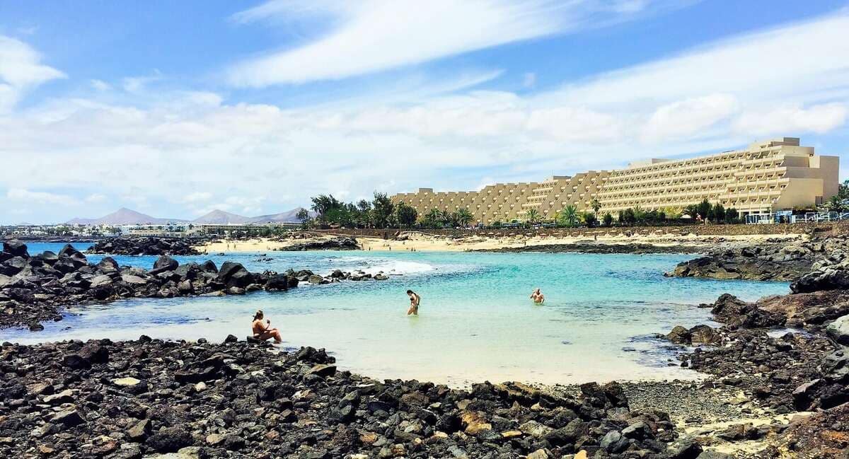 Erhverv til salg i Costa Teguise med garage - € 175.000 (Ref: 9226107)