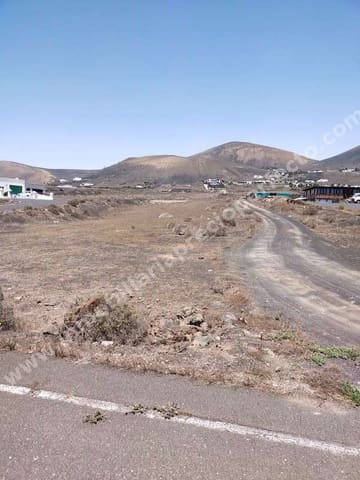 Tomt till salu i La Asomada, Tías - 105 000 € (Ref: 9235905)