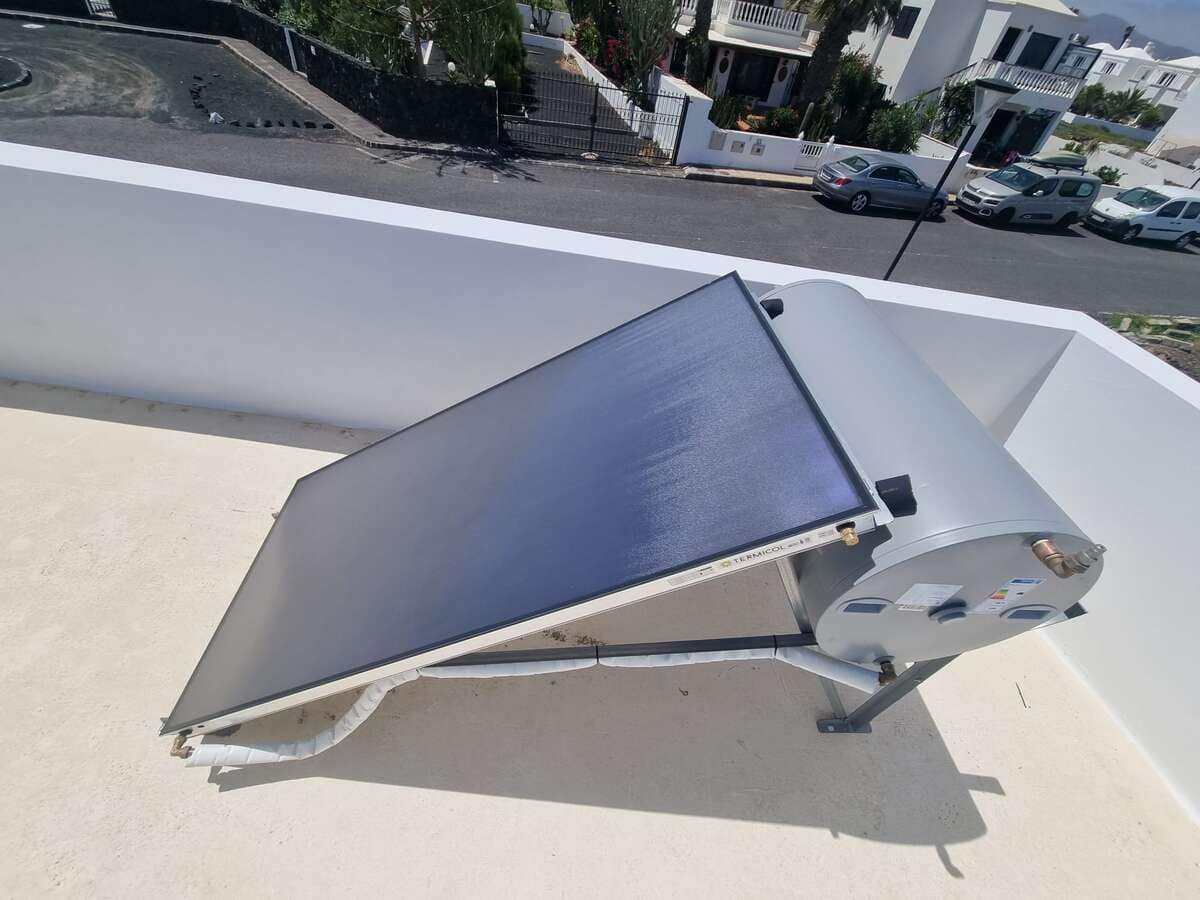 3 soveværelse Villa til salg i Charco del Palo med swimmingpool garage - € 500.000 (Ref: 9280679)