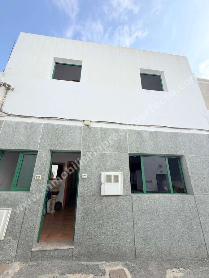 7 Zimmer Finca/Landgut zu verkaufen in Punta Mujeres - 320.000 € (Ref: 9294121)