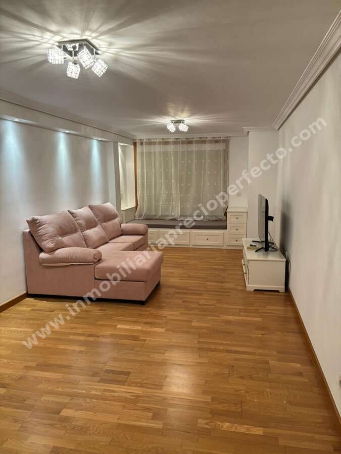 2 bedroom Flat for sale in Arrecife with garage - € 280,000 (Ref: 9334284)