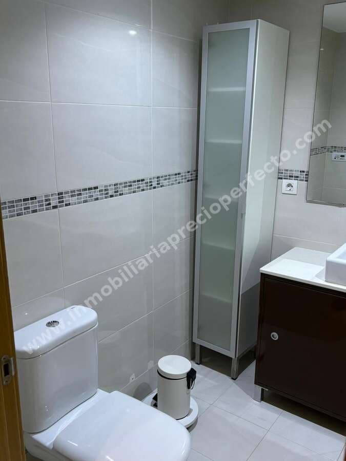 2 bedroom Flat for sale in Arrecife with garage - € 280,000 (Ref: 9334284)