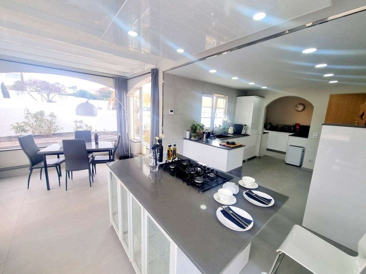 3 soveværelse Finca/Landehus til salg i Tias med swimmingpool garage - € 830.000 (Ref: 9384994)