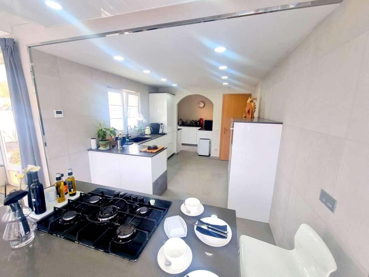 3 soveværelse Finca/Landehus til salg i Tias med swimmingpool garage - € 830.000 (Ref: 9384994)