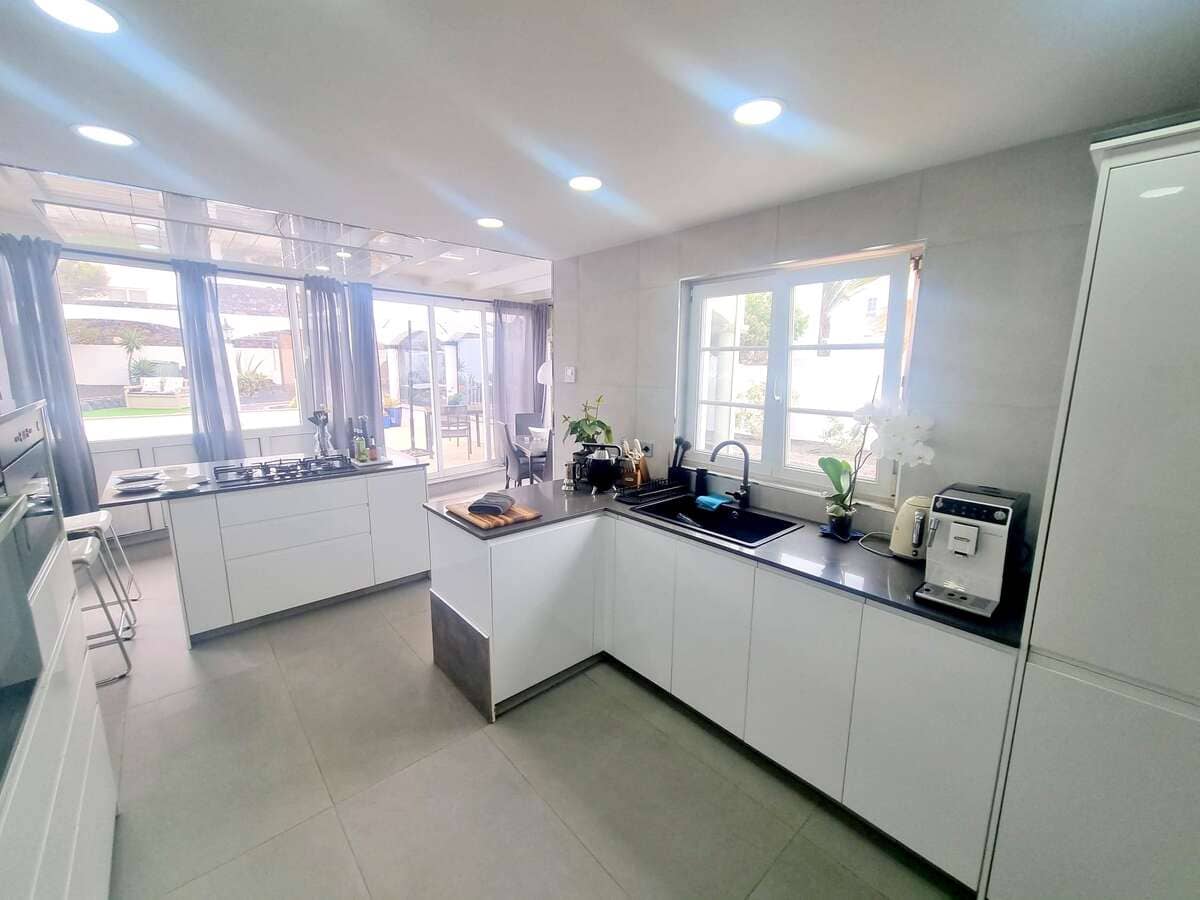 3 bedroom Finca/Country House for sale in Tias with pool garage - € 830,000 (Ref: 9384994)