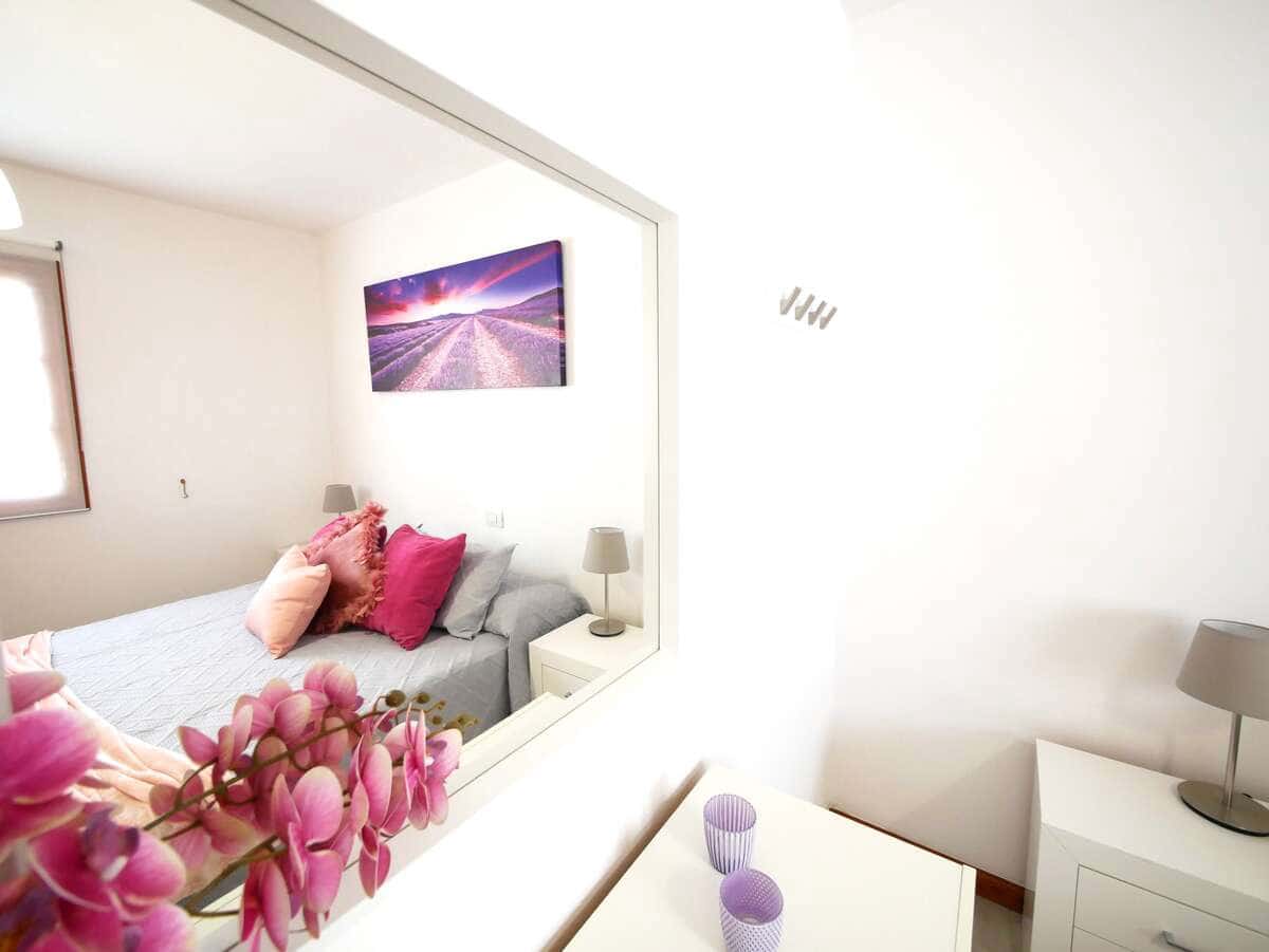 2 soveværelse Lejlighed til salg i Playa Honda - € 239.000 (Ref: 9400389)