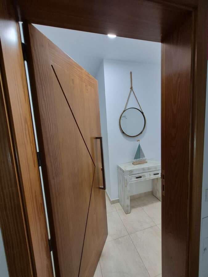 2 soveværelse Lejlighed til salg i Arrecife - € 220.000 (Ref: 9413468)