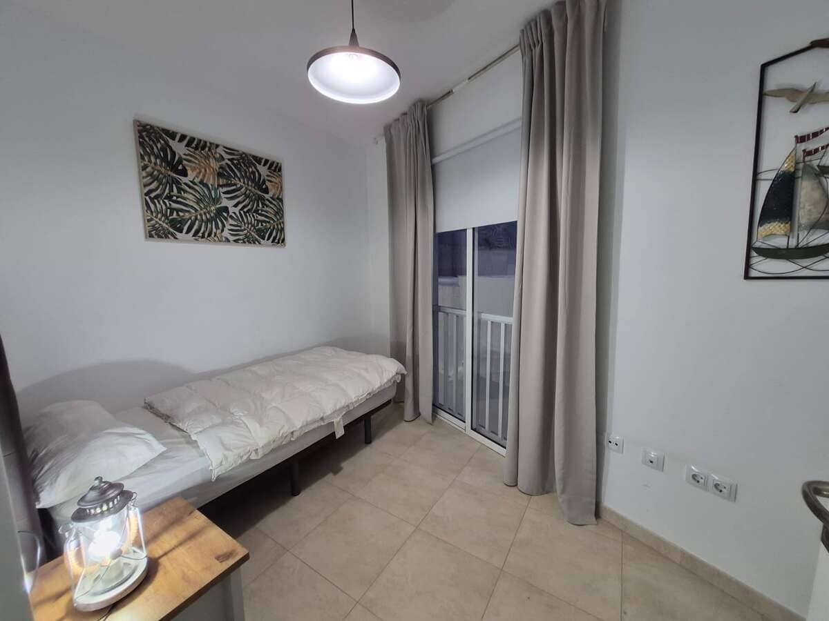 2 soveværelse Lejlighed til salg i Arrecife - € 220.000 (Ref: 9413468)