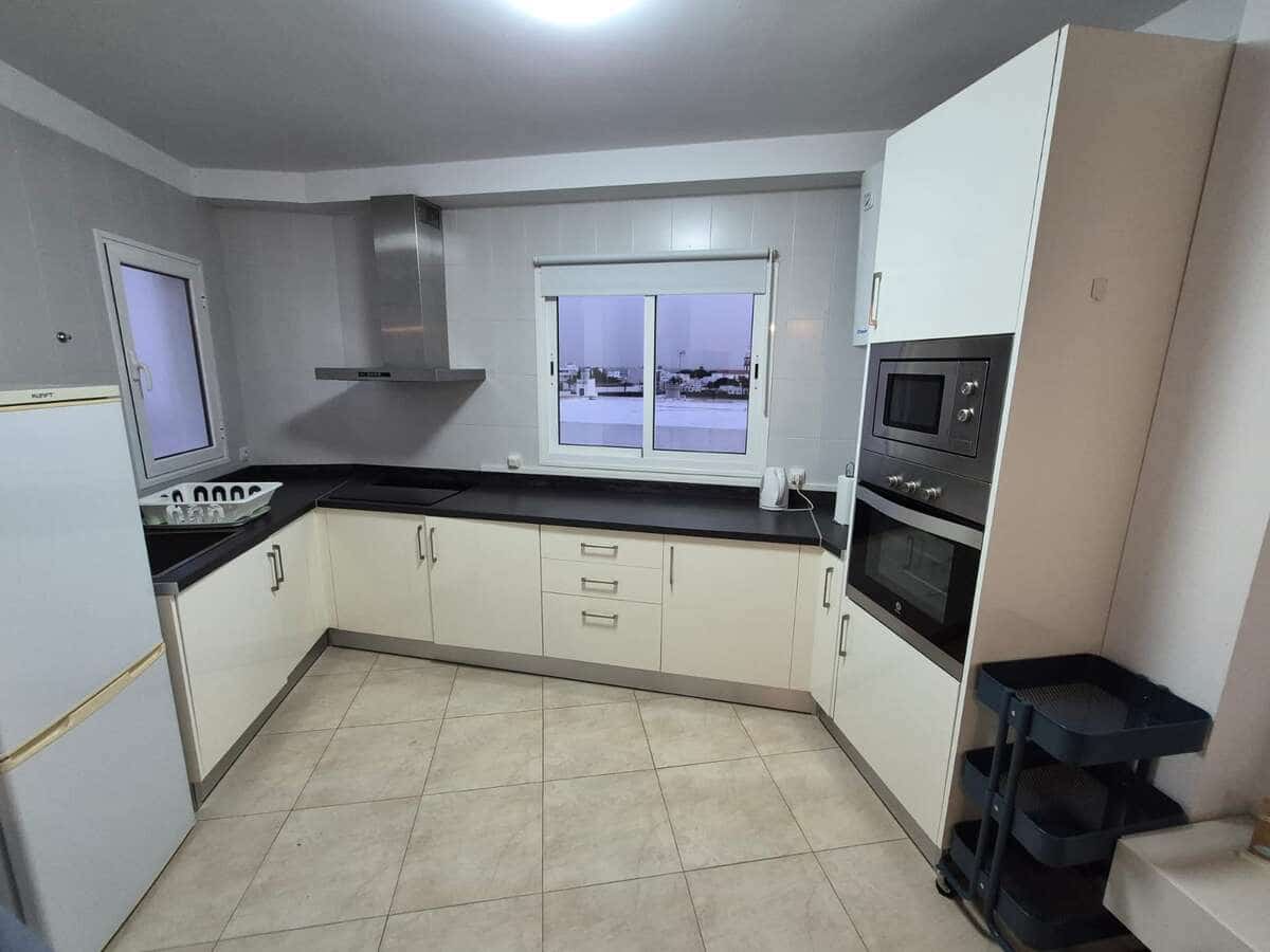 2 soveværelse Lejlighed til salg i Arrecife - € 220.000 (Ref: 9413468)