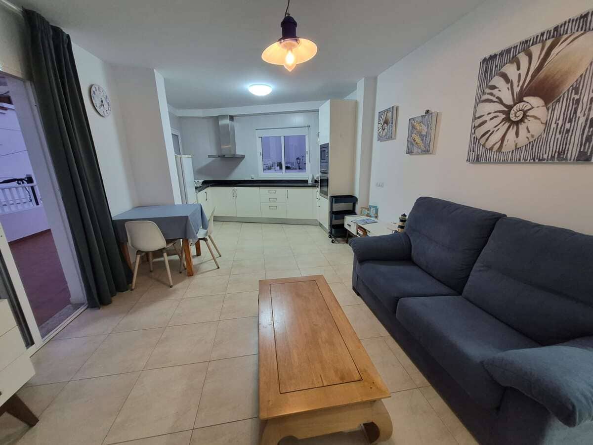 2 soveværelse Lejlighed til salg i Arrecife - € 220.000 (Ref: 9413468)