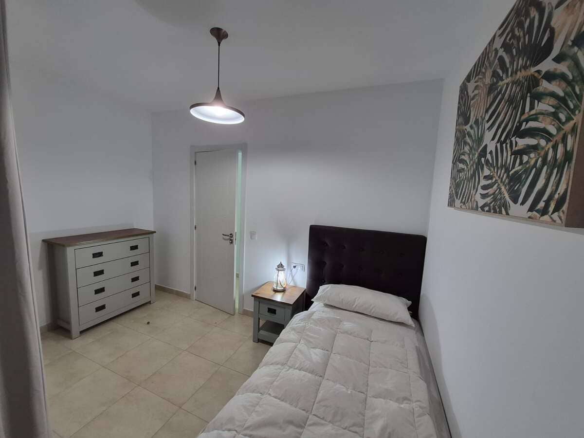 2 soveværelse Lejlighed til salg i Arrecife - € 220.000 (Ref: 9413468)