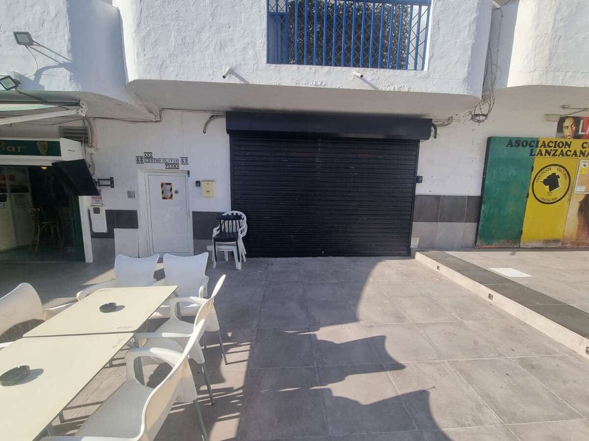 Kommersiell til salgs i Puerto del Carmen - € 115 000 (Ref: 9421809)