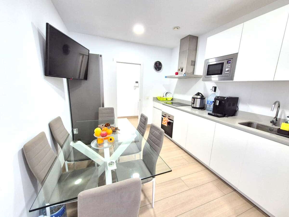 3 soveværelse Lejlighed til salg i Arrecife med garage - € 275.000 (Ref: 9432864)