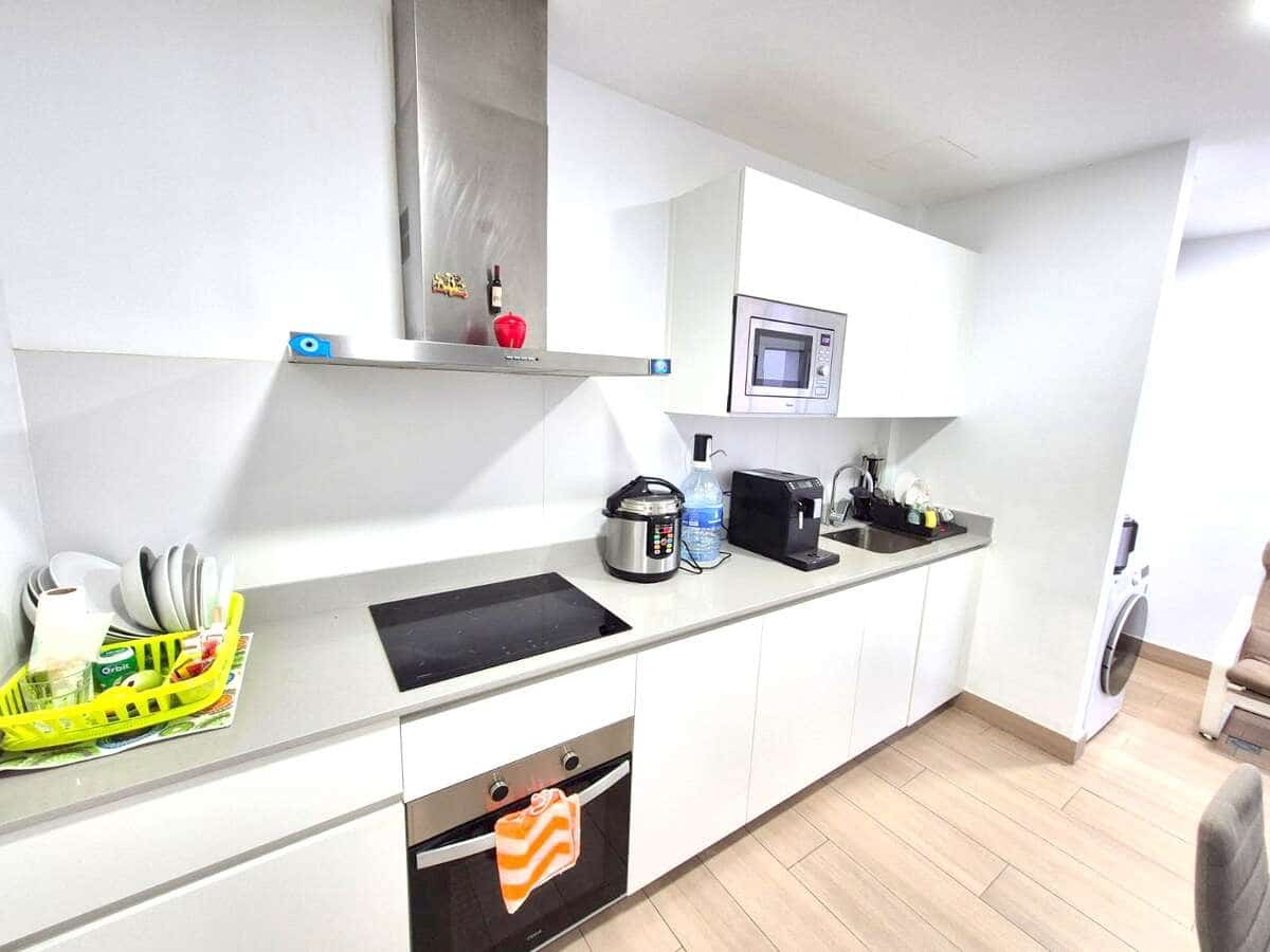 3 soveværelse Lejlighed til salg i Arrecife med garage - € 275.000 (Ref: 9432864)