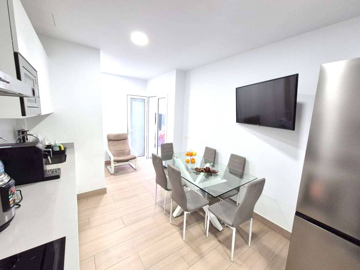 3 soveværelse Lejlighed til salg i Arrecife med garage - € 275.000 (Ref: 9432864)