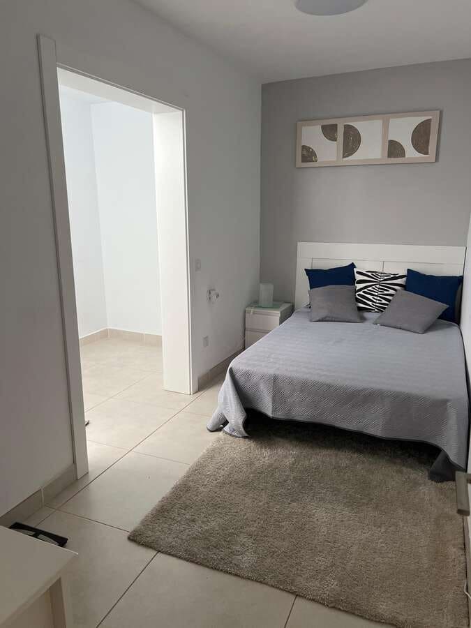 3 makuuhuone Paritalo myytävänä paikassa Arrecife mukana 
autotalli - 275 000 € (Ref: 9432865)