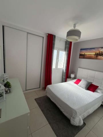 3 makuuhuone Paritalo myytävänä paikassa Arrecife mukana 
autotalli - 275 000 € (Ref: 9432865)