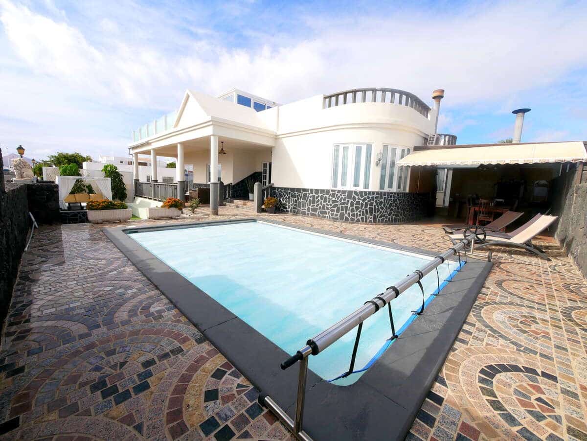 4 quarto Moradia para venda em Tahiche com piscina garagem - 1 200 000 € (Ref: 9460937)