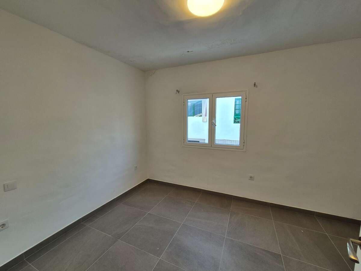 3 chambre Finca/Maison de Campagne à vendre à Puerto del Carmen avec garage - 410 000 € (Ref: 9465179)