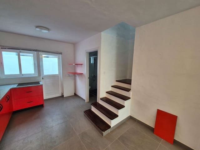 3 camera da letto Finca/Casa di Campagna in vendita in Puerto del Carmen, Tías con garage - 410.000 € (Rif: 9465179)