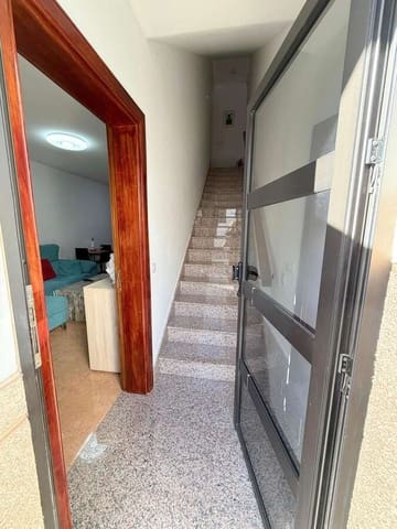 2 sovrum Lägenhet till salu i Arrecife - 169 000 € (Ref: 9480830)