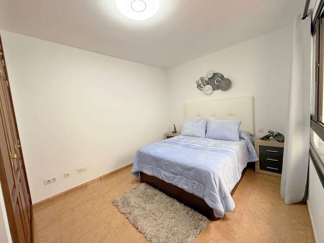 2 sovrum Lägenhet till salu i Arrecife - 169 000 € (Ref: 9480830)