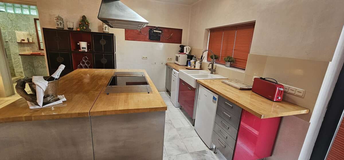 7 sypialnia Willa na sprzedaż w La Asomada z basenem garażem - 2 300 000 € (Ref: 9485056)