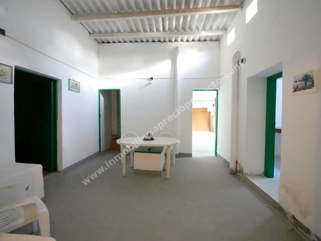 3 bedroom Finca/Country House for sale in Puerto del Carmen, Tías - € 600,000 (Ref: 9488057)