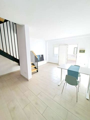 1 bedroom Flat for sale in Arrecife - € 175,000 (Ref: 9508112)