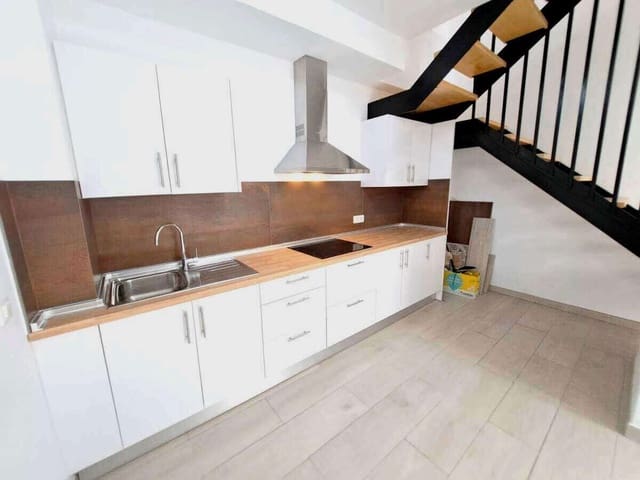 1 bedroom Flat for sale in Arrecife - € 175,000 (Ref: 9508112)