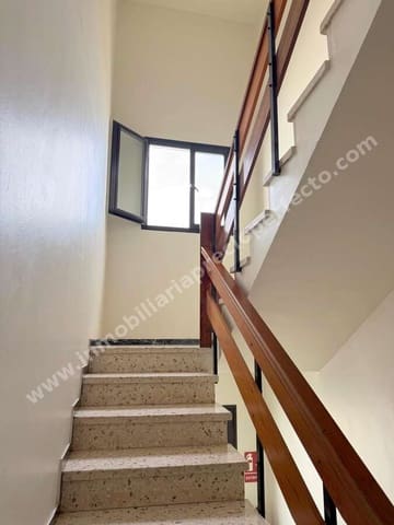 2 chambre Appartement à vendre à Arrecife - 180 000 € (Ref: 9529242)