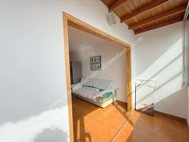 2 chambre Appartement à vendre à Arrecife - 180 000 € (Ref: 9529242)