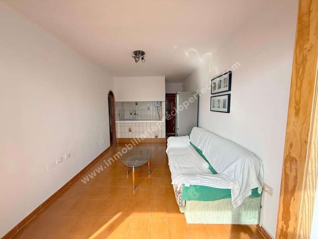 2 chambre Appartement à vendre à Arrecife - 180 000 € (Ref: 9529242)