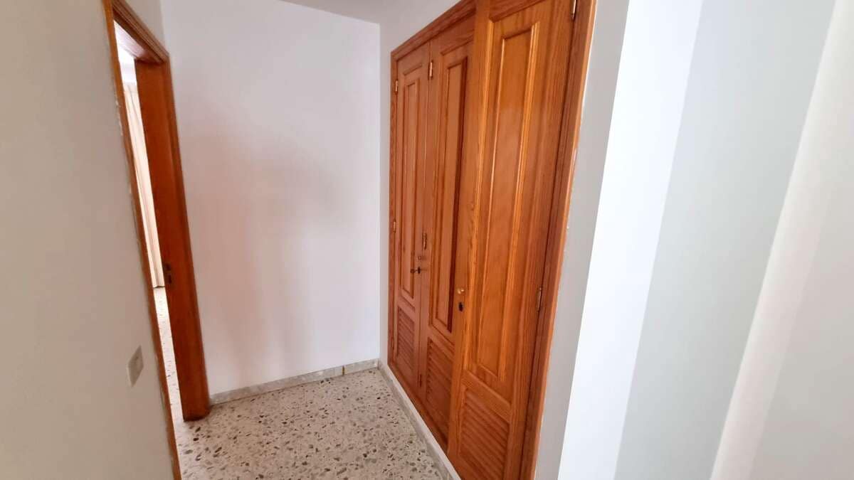 3 bedroom Flat for sale in Arrecife with garage - € 279,000 (Ref: 9536577)