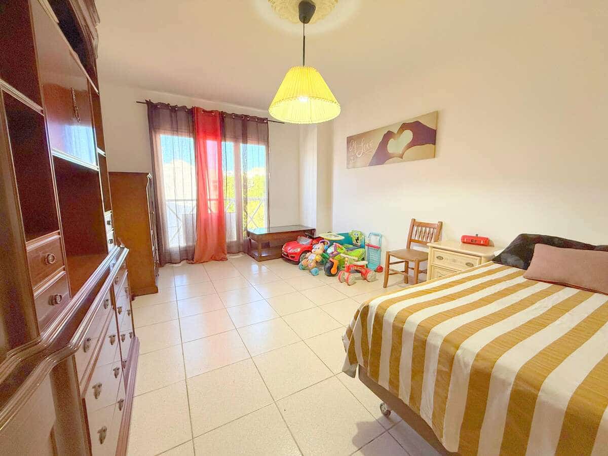 3 chambre Appartement à vendre à Arrecife - 180 000 € (Ref: 9542881)