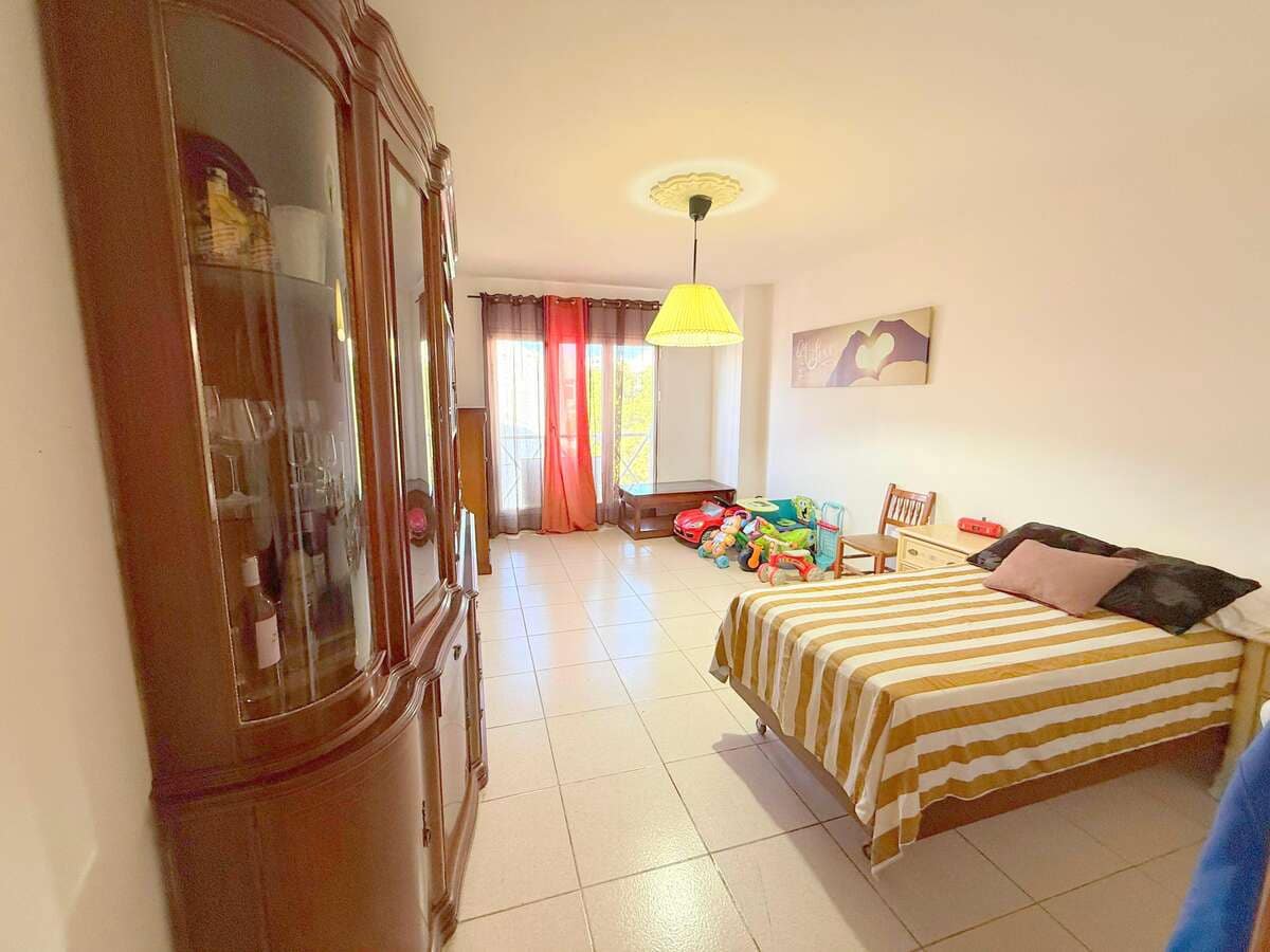 3 chambre Appartement à vendre à Arrecife - 180 000 € (Ref: 9542881)