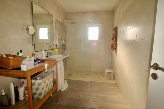 3 soverom Finca/Herregård til salgs i Guime, San Bartolomé med garasje - € 580 000 (Ref: 9564181)