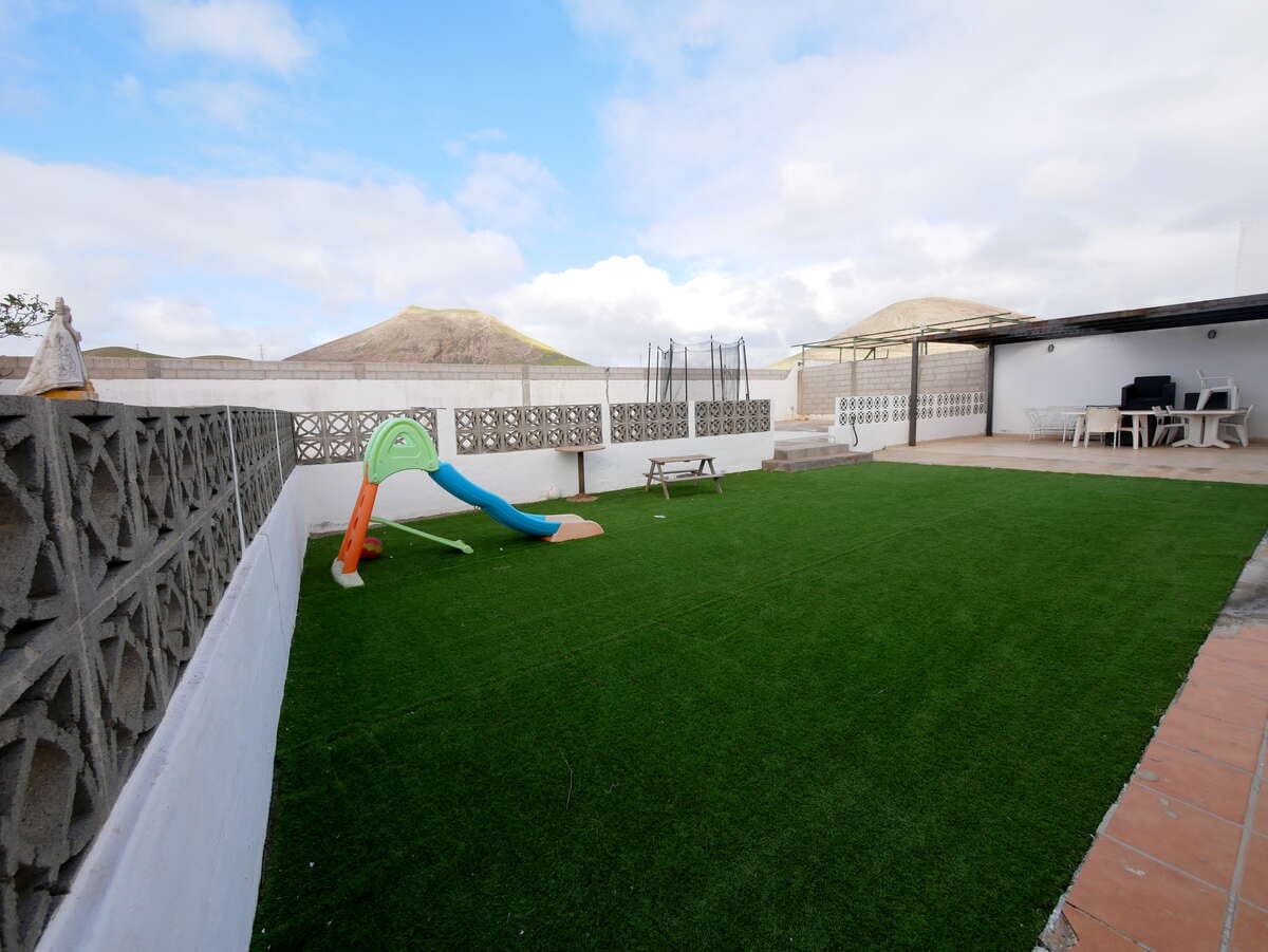 3 soverom Finca/Herregård til salgs i Guime med garasje - € 580 000 (Ref: 9564181)