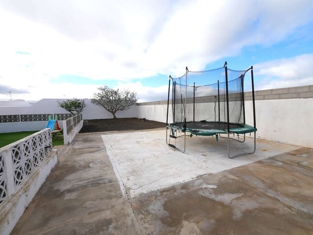 3 soverom Finca/Herregård til salgs i Guime, San Bartolomé med garasje - € 580 000 (Ref: 9564181)