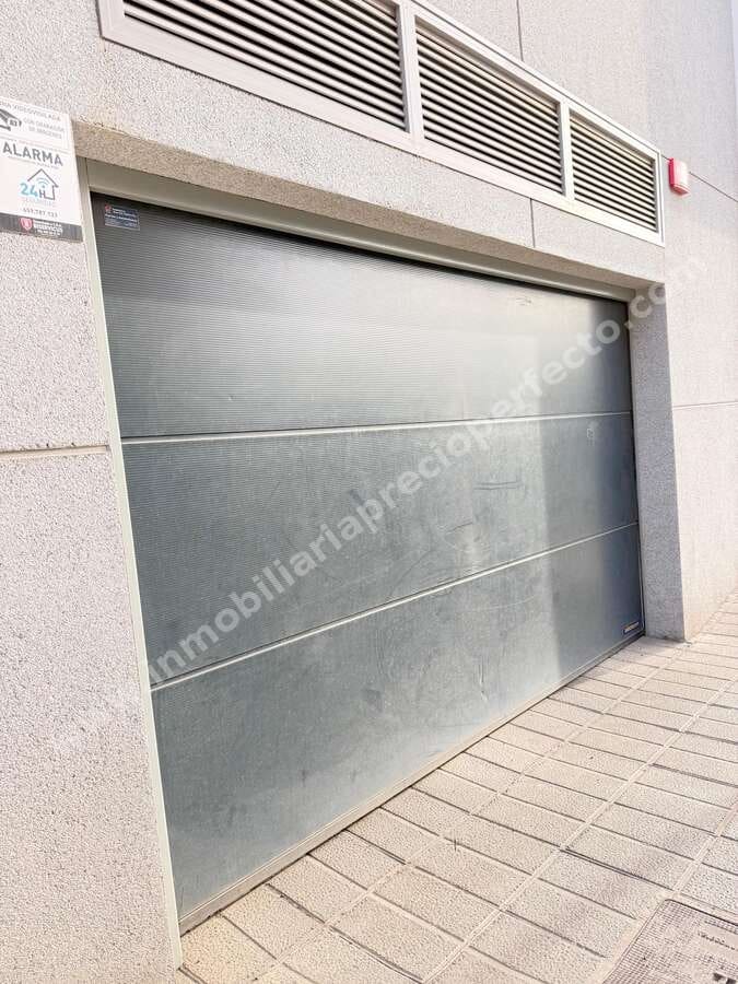 Garage til salg i Arrecife - € 17.500 (Ref: 9567921)