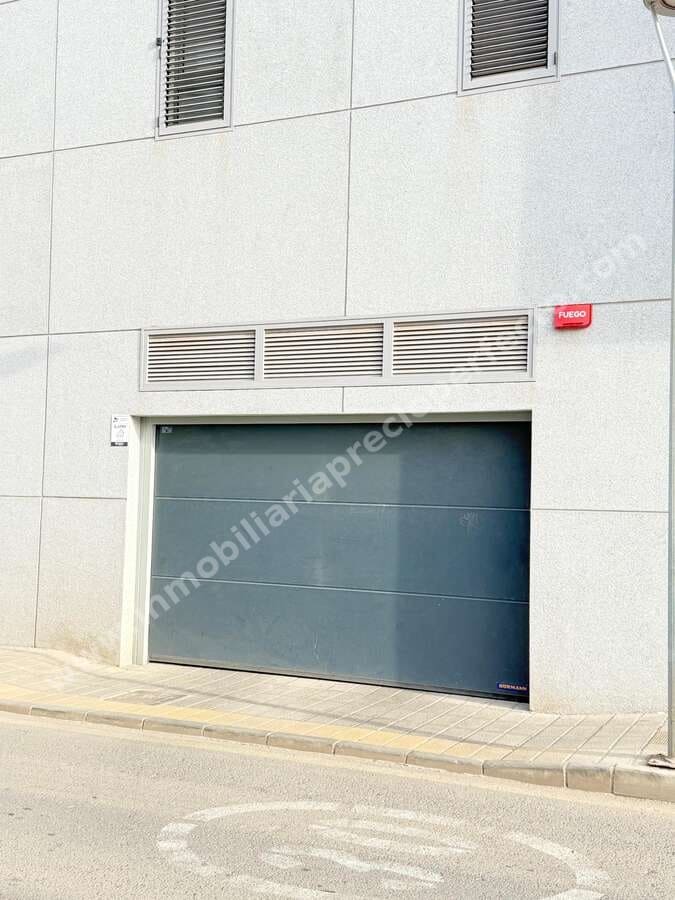 Garage for sale in Arrecife - € 17,500 (Ref: 9567921)