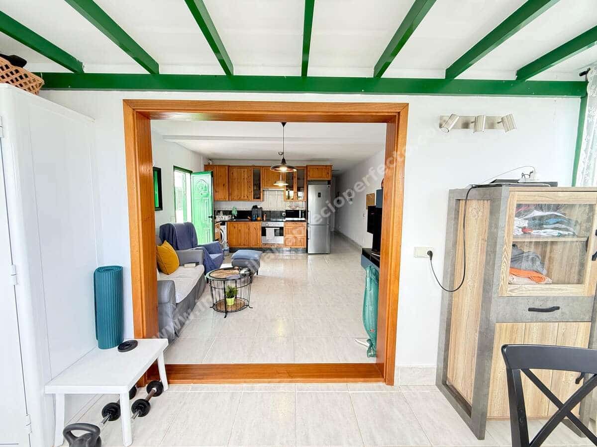 Apartamento de 2 habitaciones en Puerto del Carmen en venta con garaje - 285.000 € (Ref: 9567922)