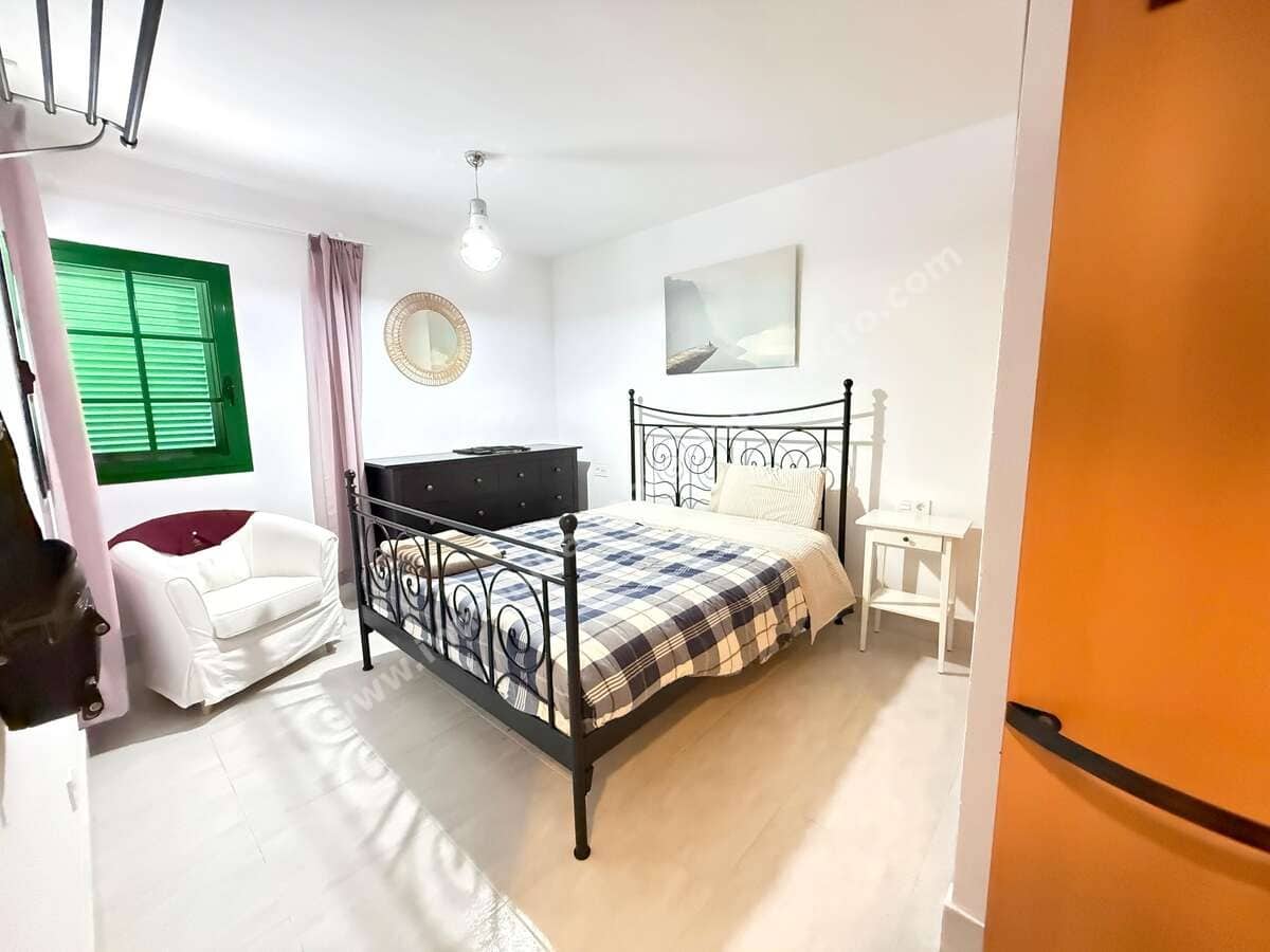 Apartamento de 2 habitaciones en Puerto del Carmen en venta con garaje - 285.000 € (Ref: 9567922)