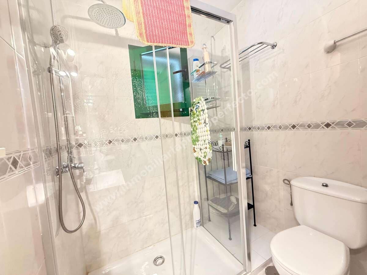 Apartamento de 2 habitaciones en Puerto del Carmen en venta con garaje - 285.000 € (Ref: 9567922)