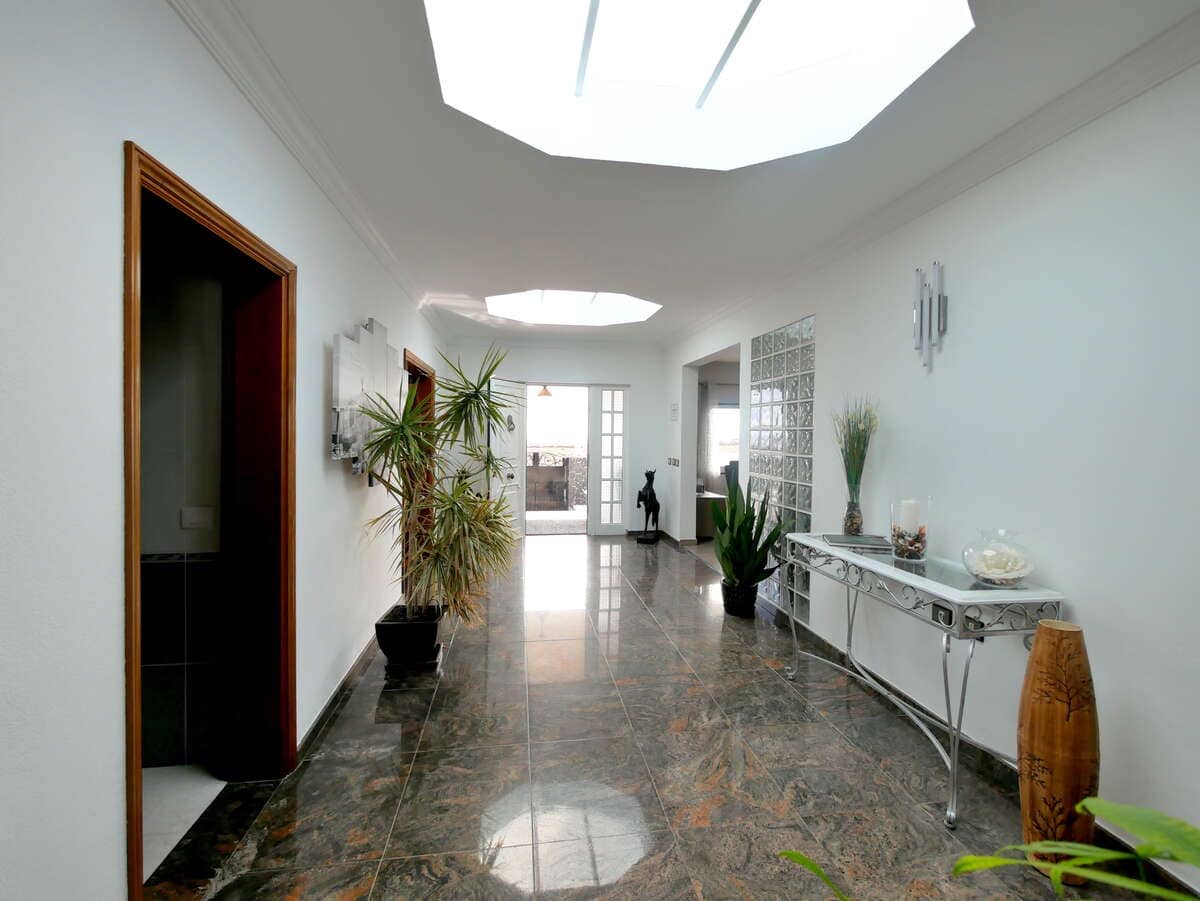 4 soveværelse Villa til salg i Tahiche med swimmingpool garage - € 1.200.000 (Ref: 9573712)