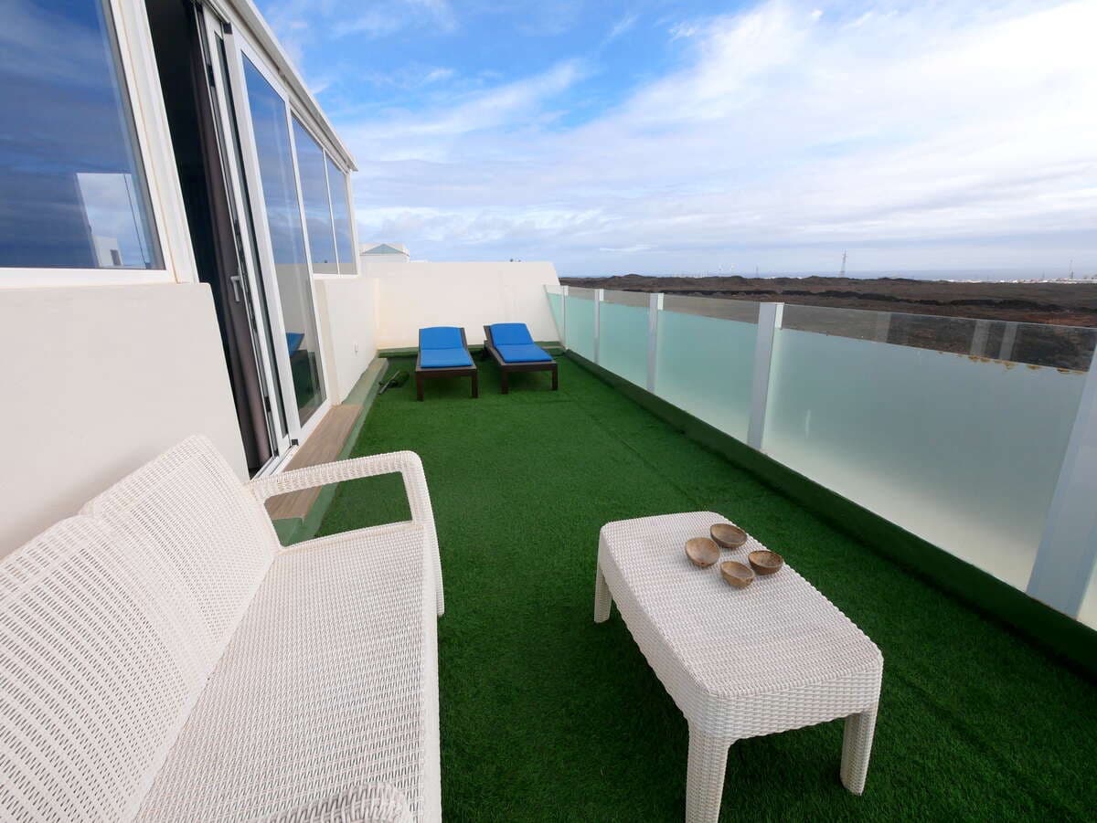 4 soveværelse Villa til salg i Tahiche med swimmingpool garage - € 1.200.000 (Ref: 9573712)