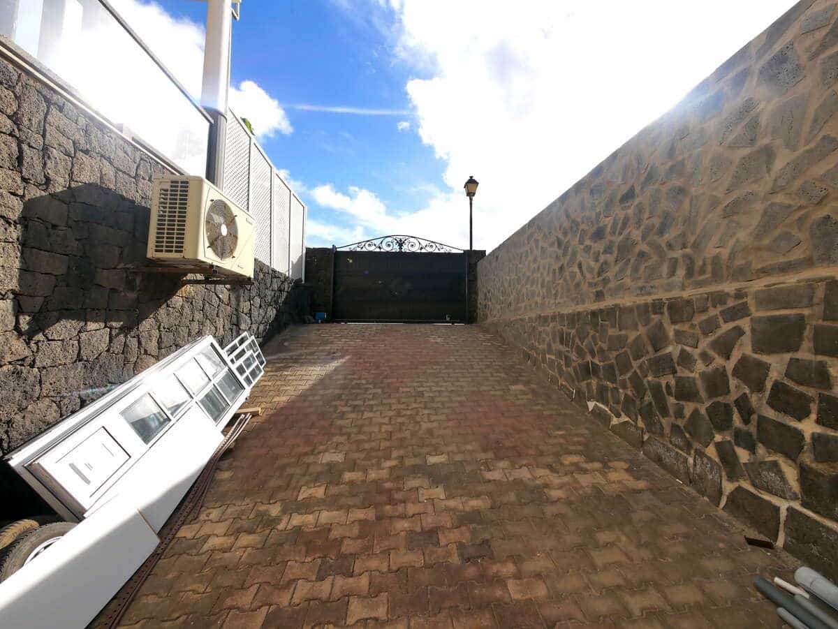 4 soveværelse Villa til salg i Tahiche med swimmingpool garage - € 1.200.000 (Ref: 9573712)