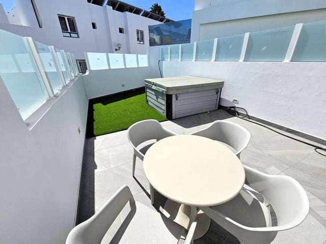 3 sovrum Finca/Hus på landet till salu i Puerto del Carmen, Tías med garage - 585 000 € (Ref: 9575469)