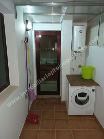 Piso de 2 habitaciones en Arrecife en venta - 179.000 € (Ref: 9598529)