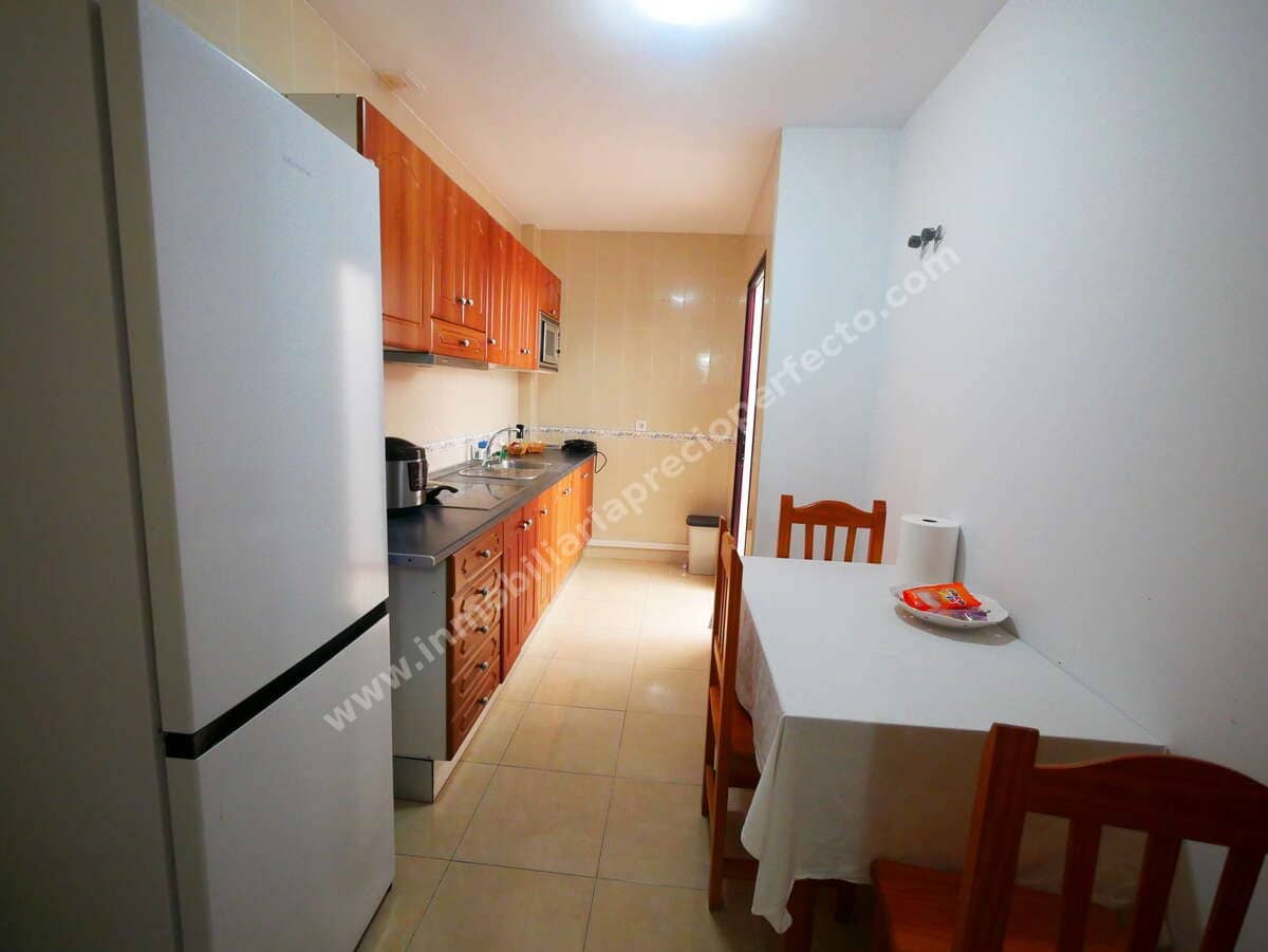 2 bedroom Flat for sale in Arrecife - € 179,000 (Ref: 9598529)